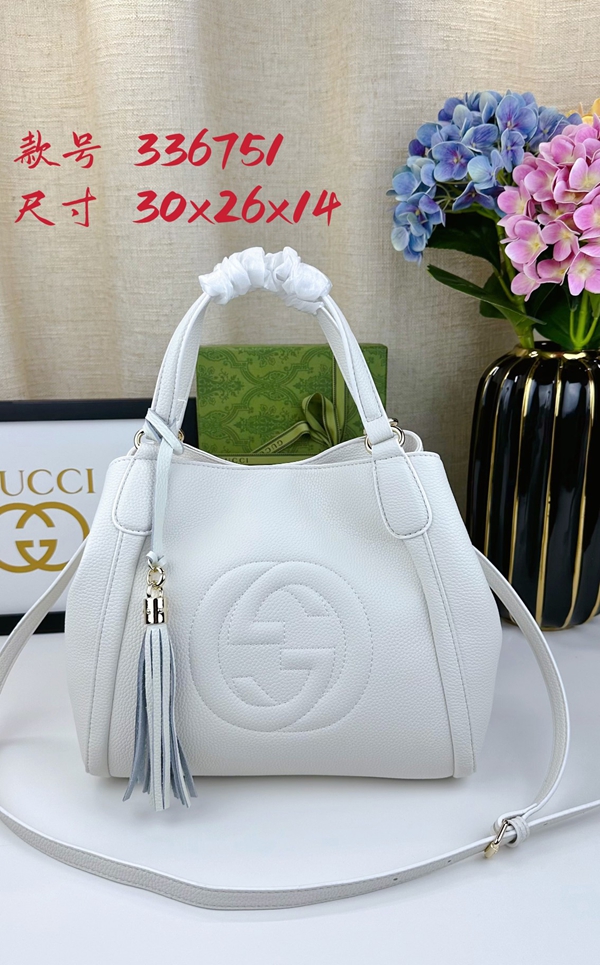 激安グッチバッグコピー正面デザイン